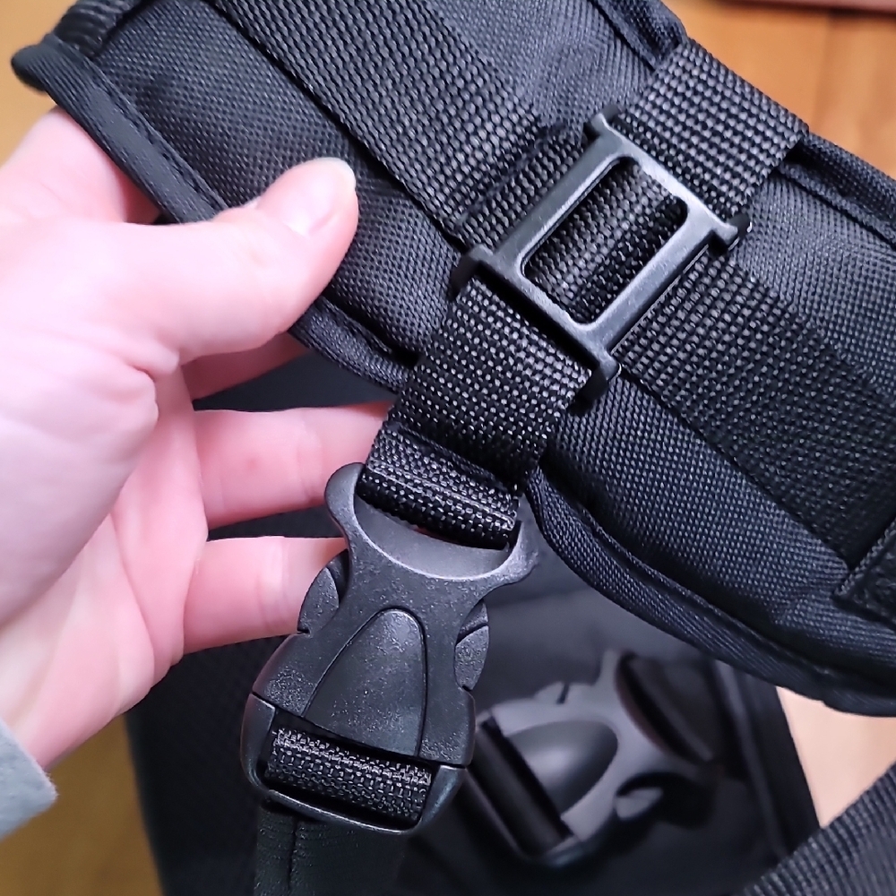 Compact Black Sling Backpack - Picture 9 of 11